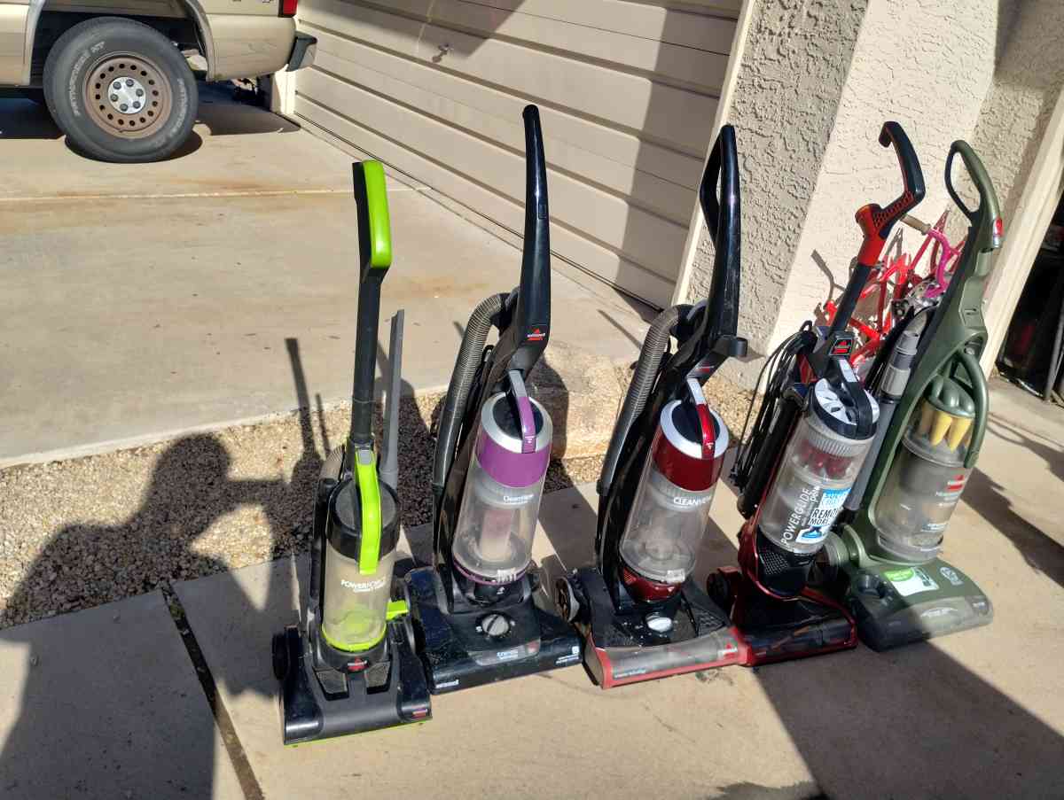 Bissell Bagless Vacuum Cleaners prices in description