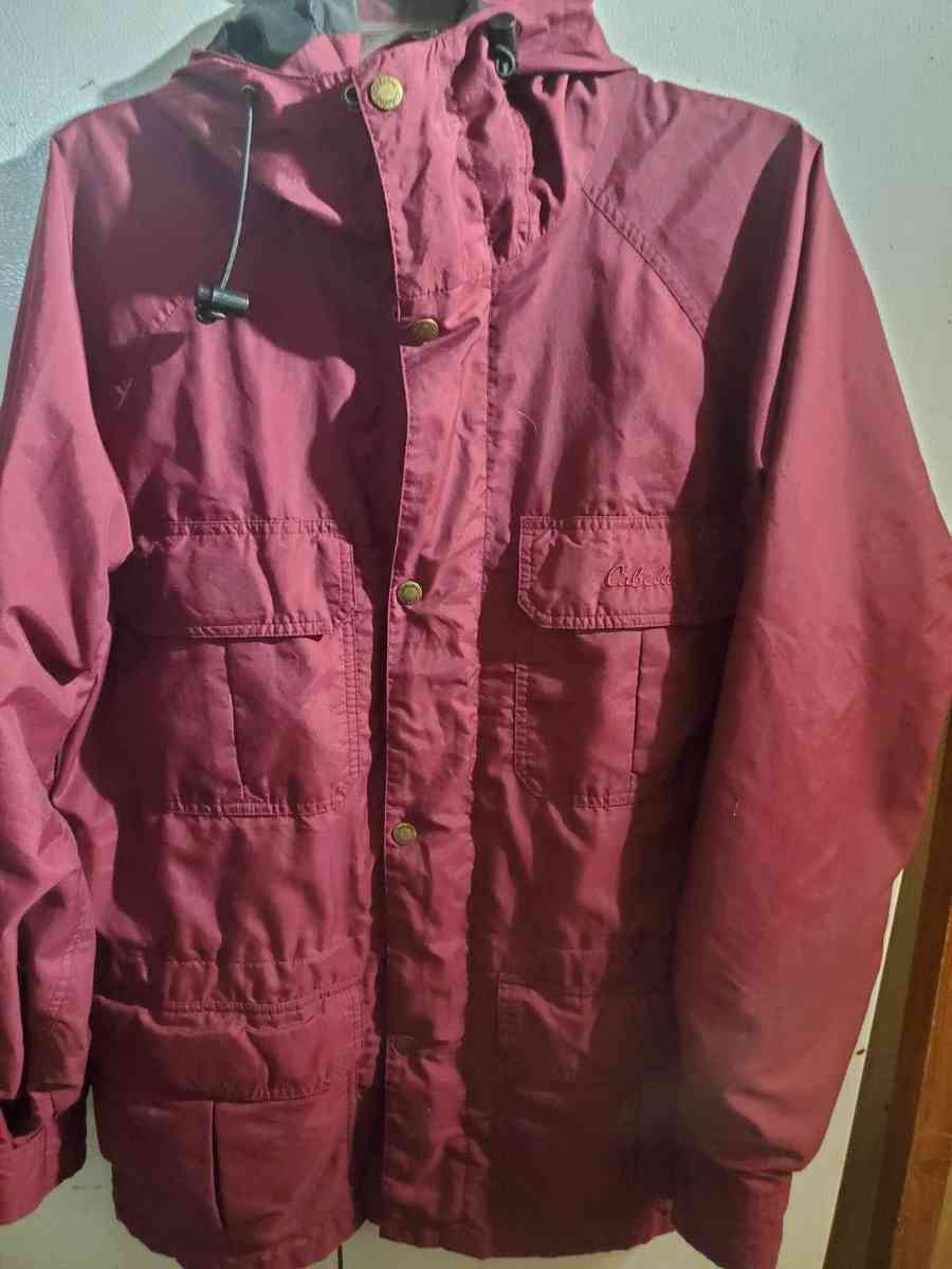 Cabelas size medium tall maroon Jacket full zipper
