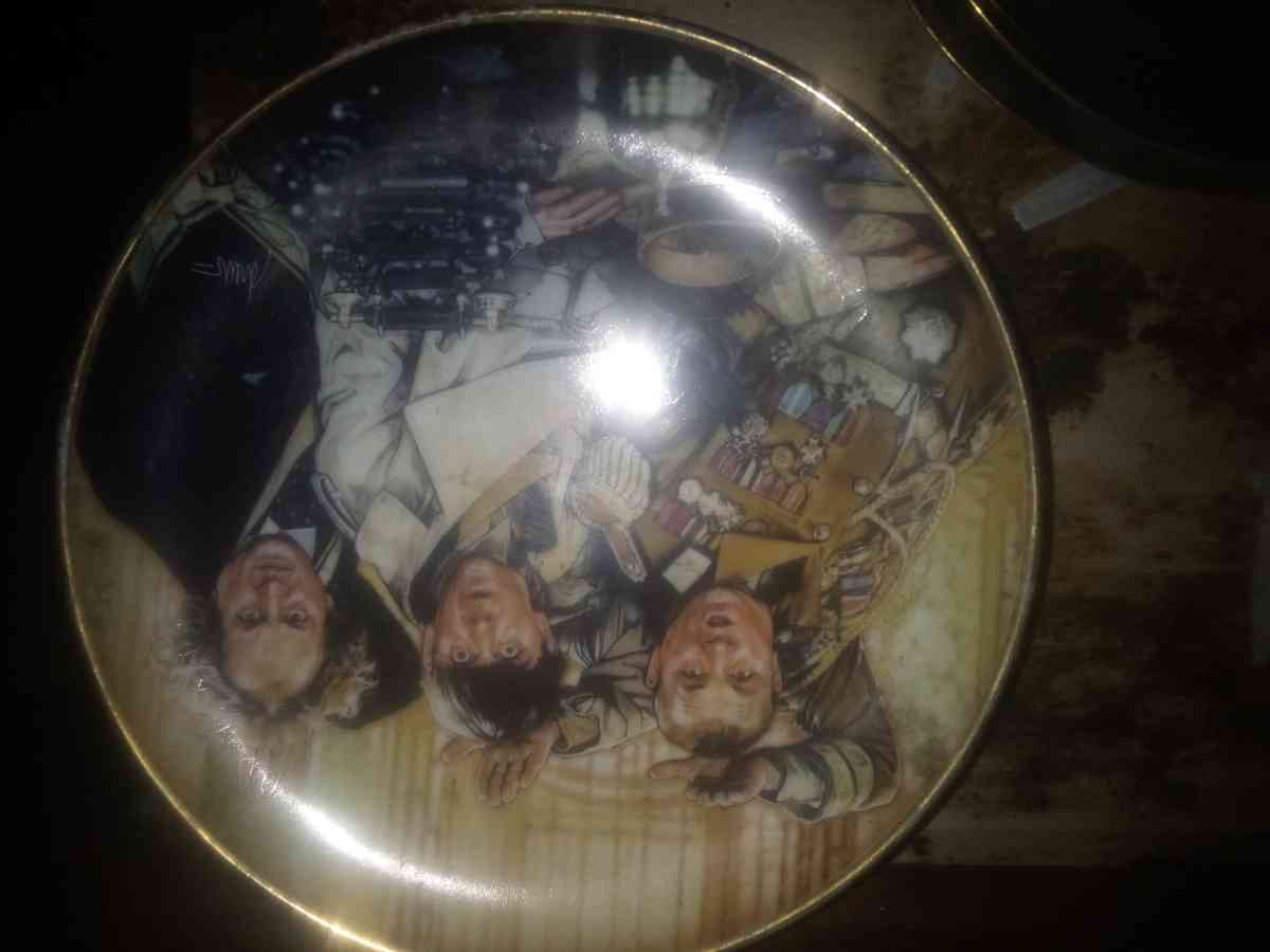 jim Davis signed vintage three stooges plates