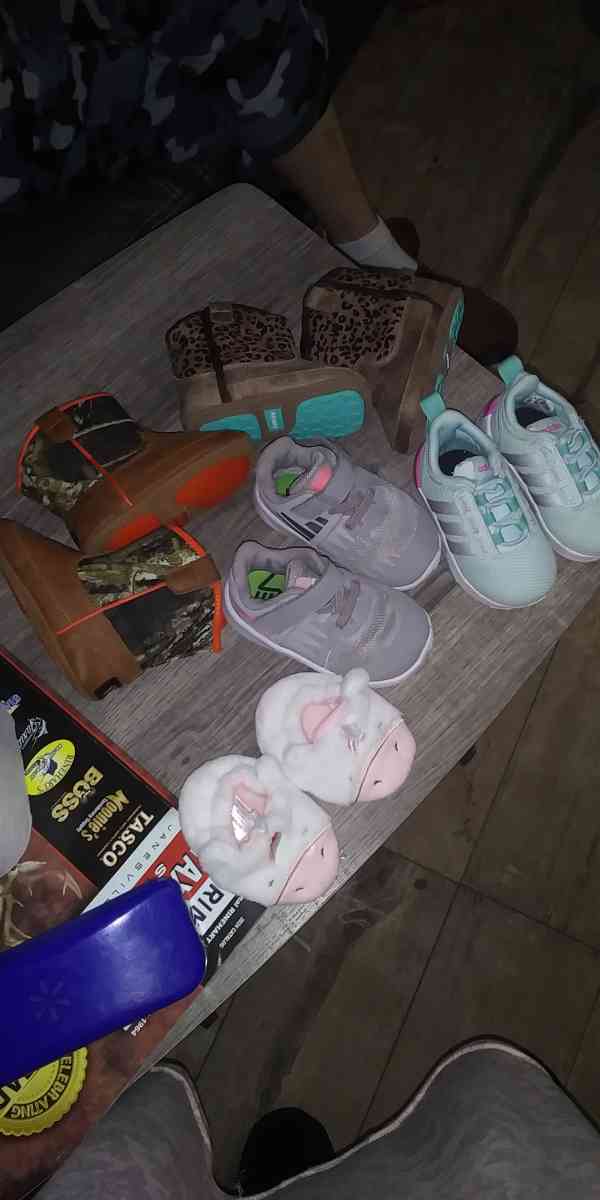 baby Boots and shoes 10 each