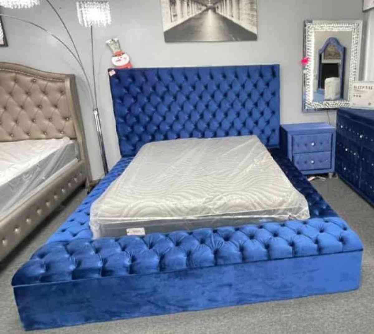 Blue Velvet Queen Storage Platform Bed Frame Cama