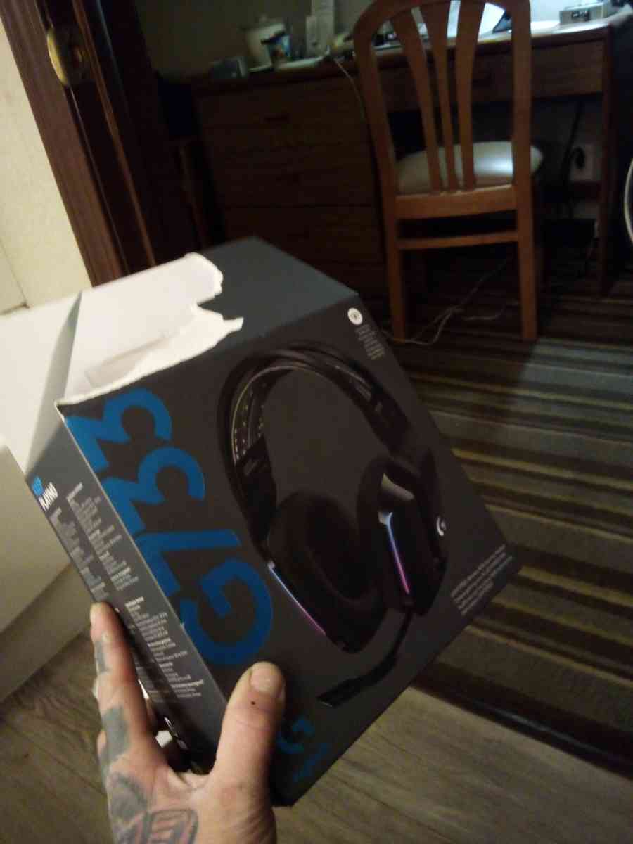G733 Logitech Gaming Headset