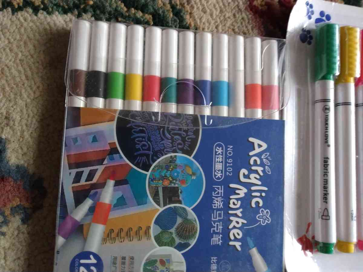 paint pens