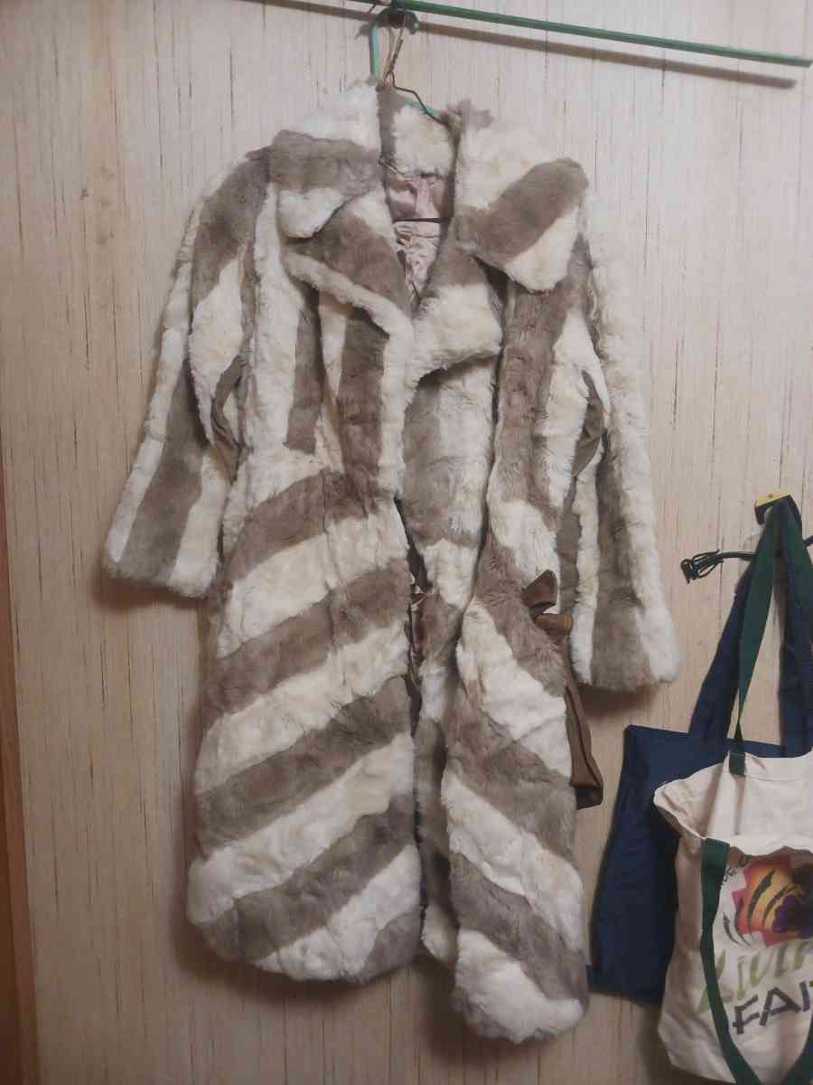 vintage fake fur coat