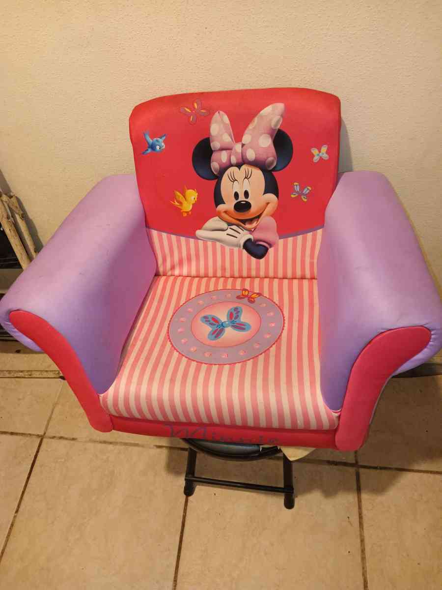 Minnie Mickey Chairs