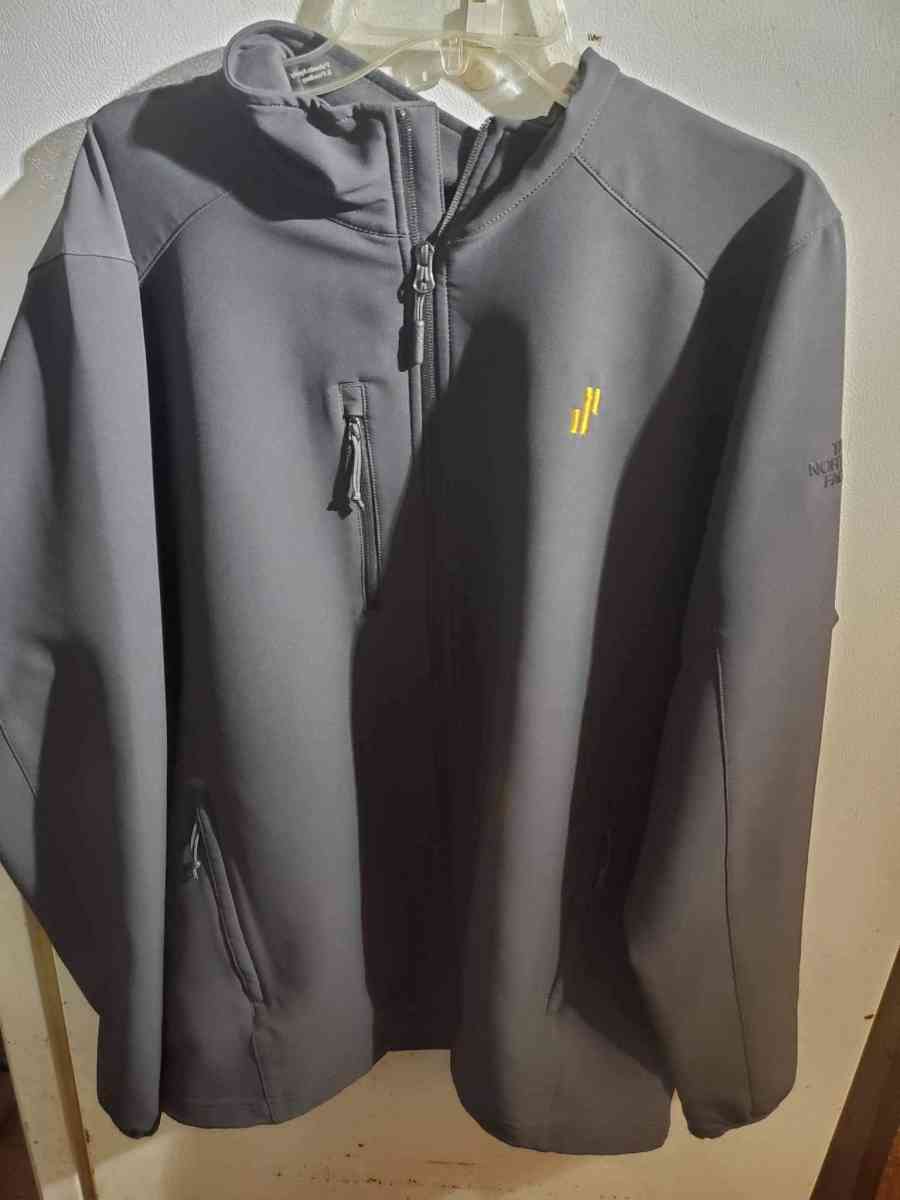 The north face mens size large athletic jacket gray