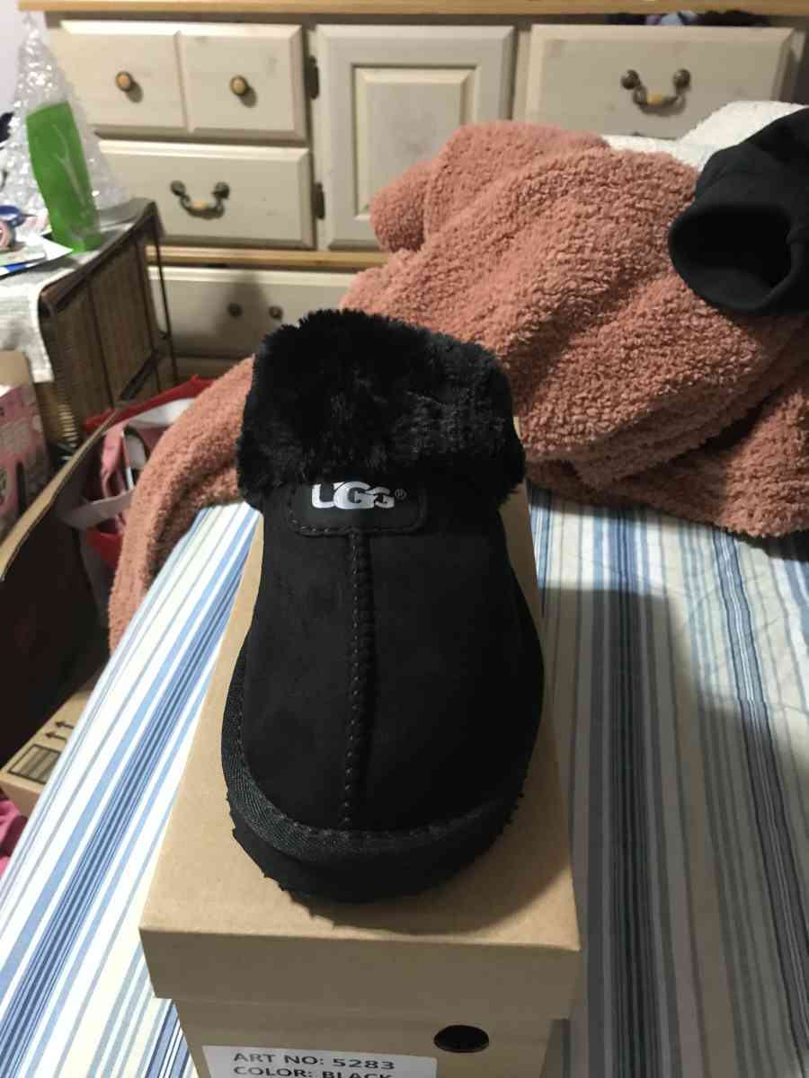 womans slippers