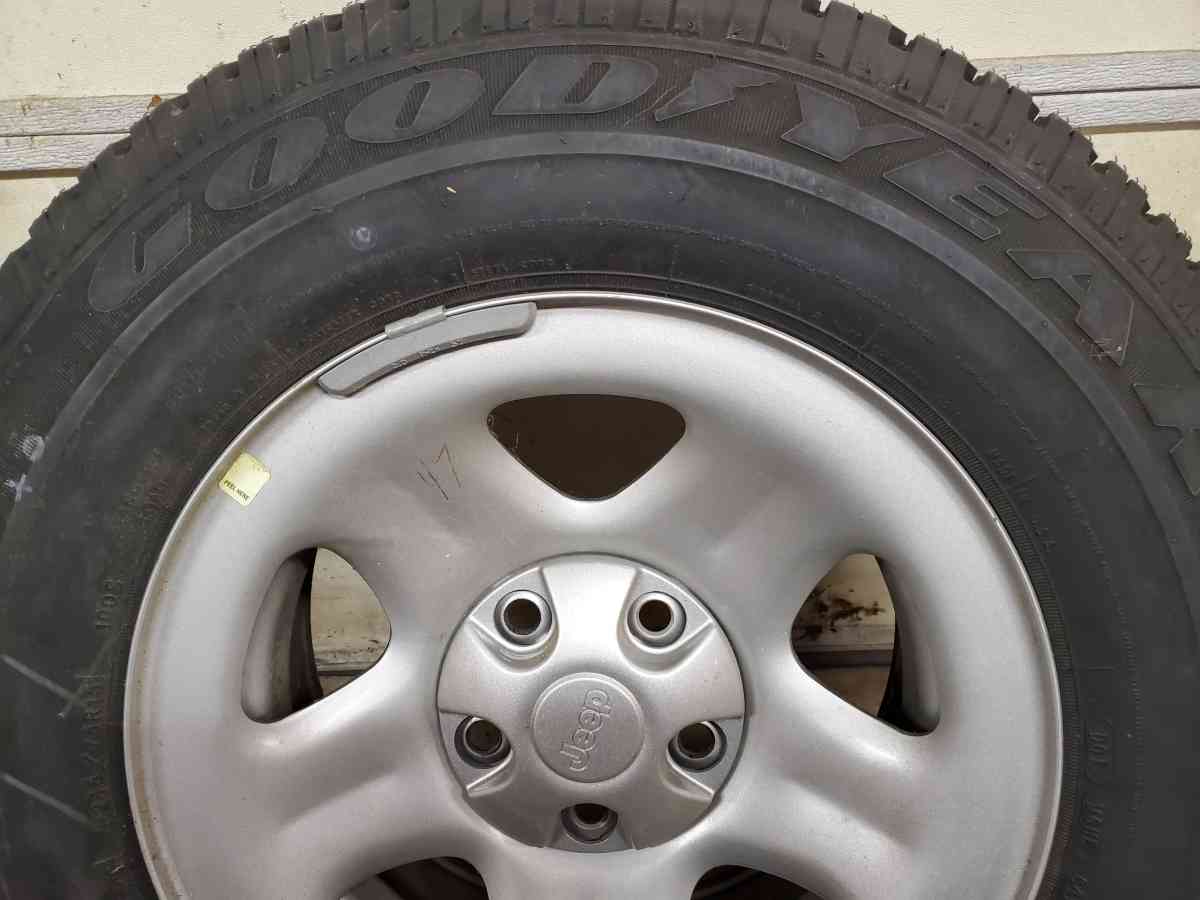 Jeep Wheel With New Goodyear Wrangler 21575 R15 Tire