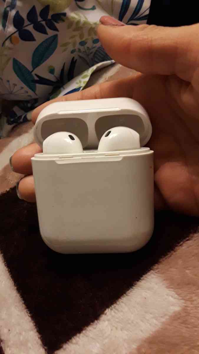 apple airpods