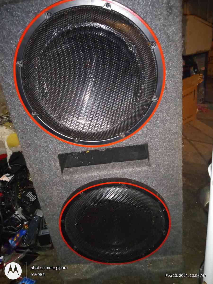 2 12inch Kenwood Speakersand Power Acoustic amp