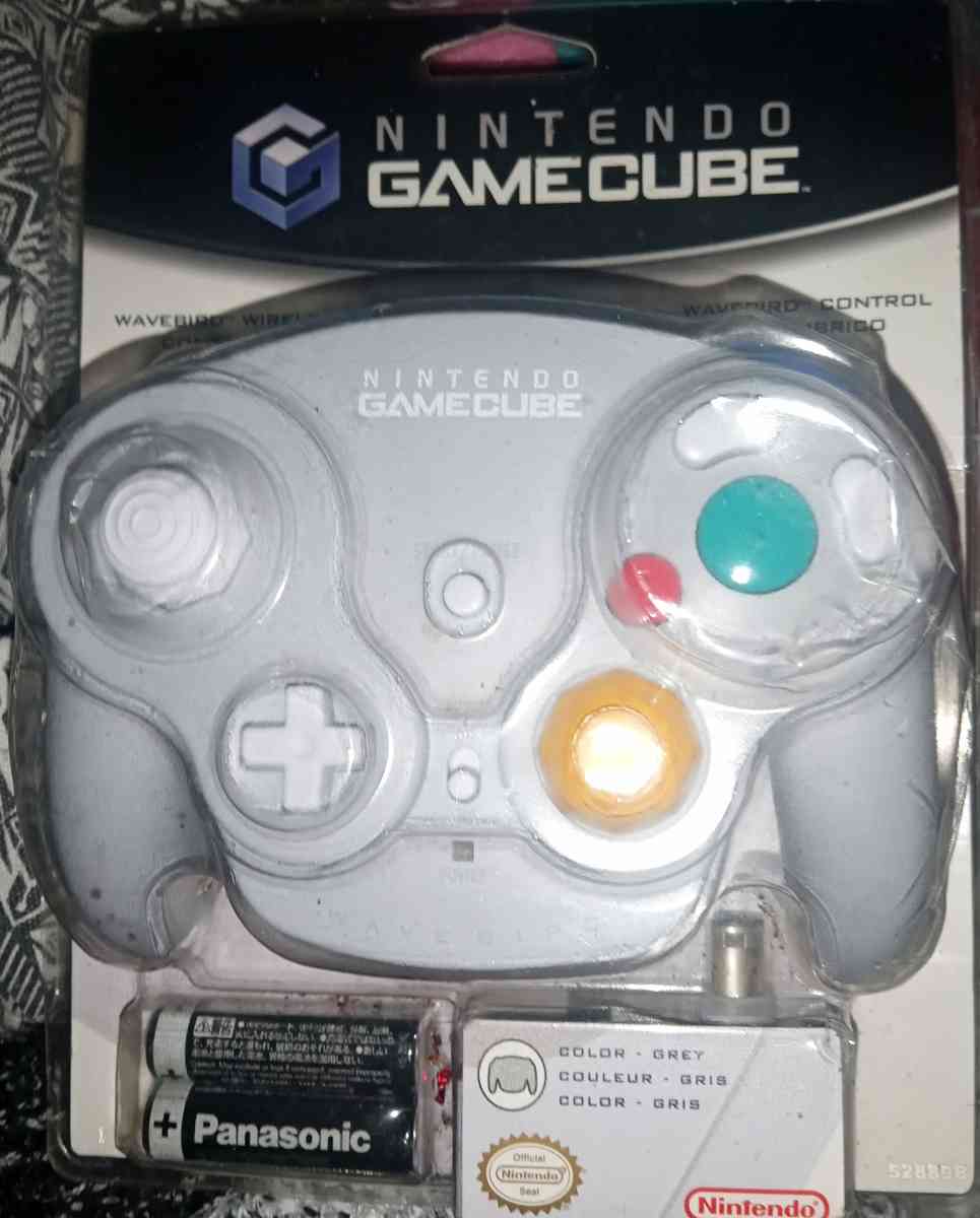 Nintendo GameCube wavebird wireless controller