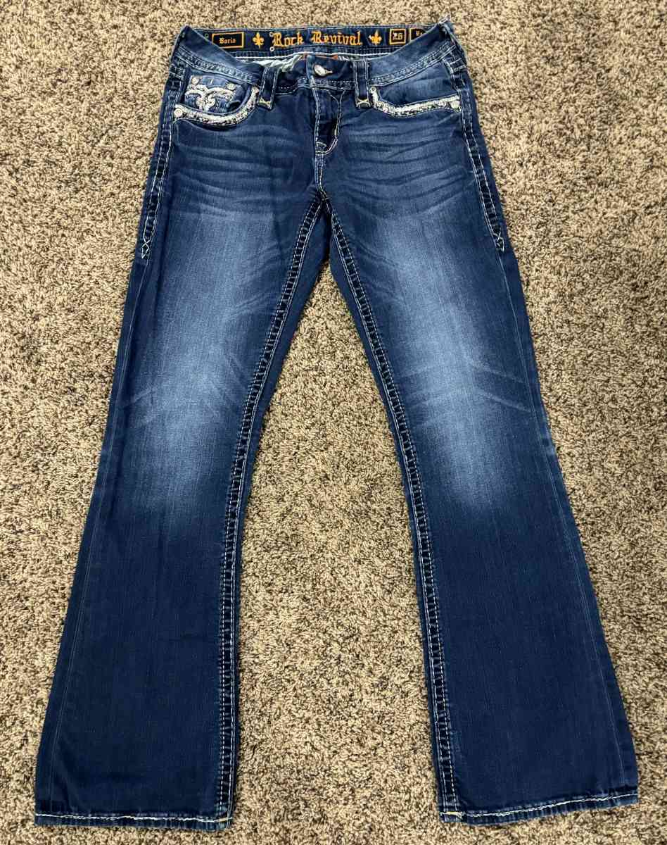 WOMENS ROCK REVIVAL EASY BOOT CUT JEANS