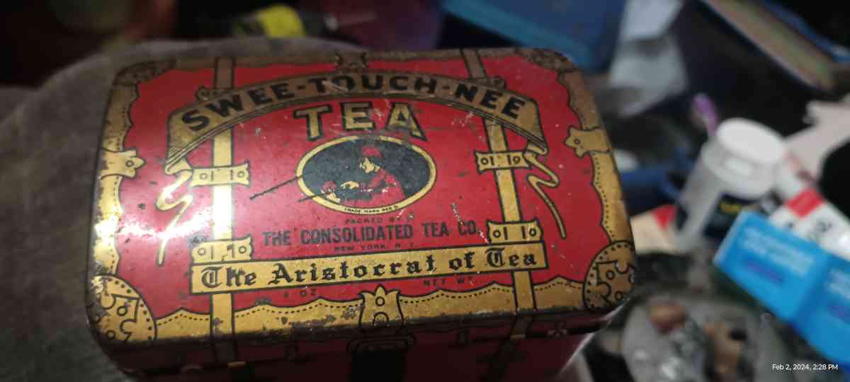 vintage tea tin used but clean readable