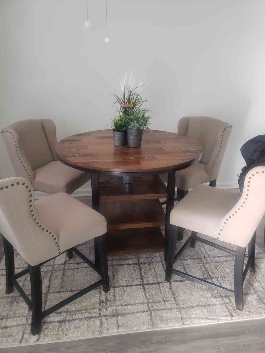 kitchen table 4 chairs