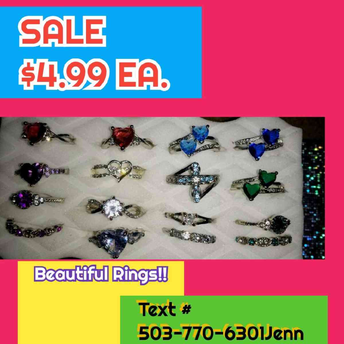 Girls and Womens Jewelry and Magnets