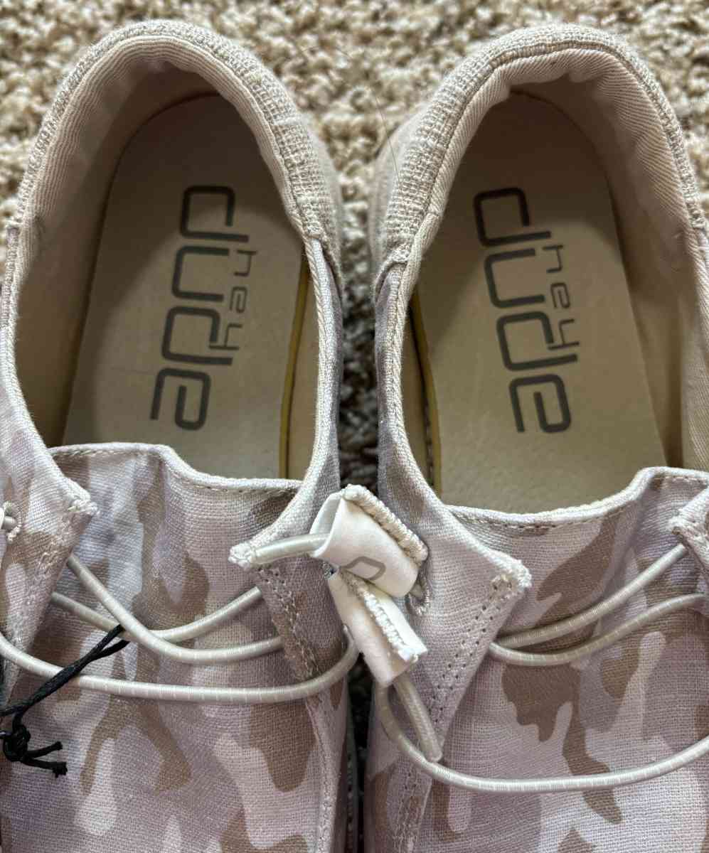 BRAND NEW WITH TAGS WOMENS HEY DUDES