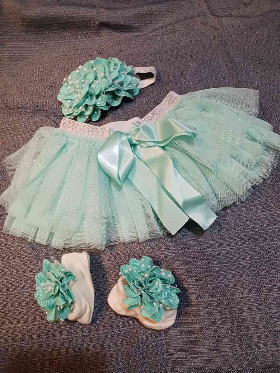 Baby Face brand tutu outfit new never used