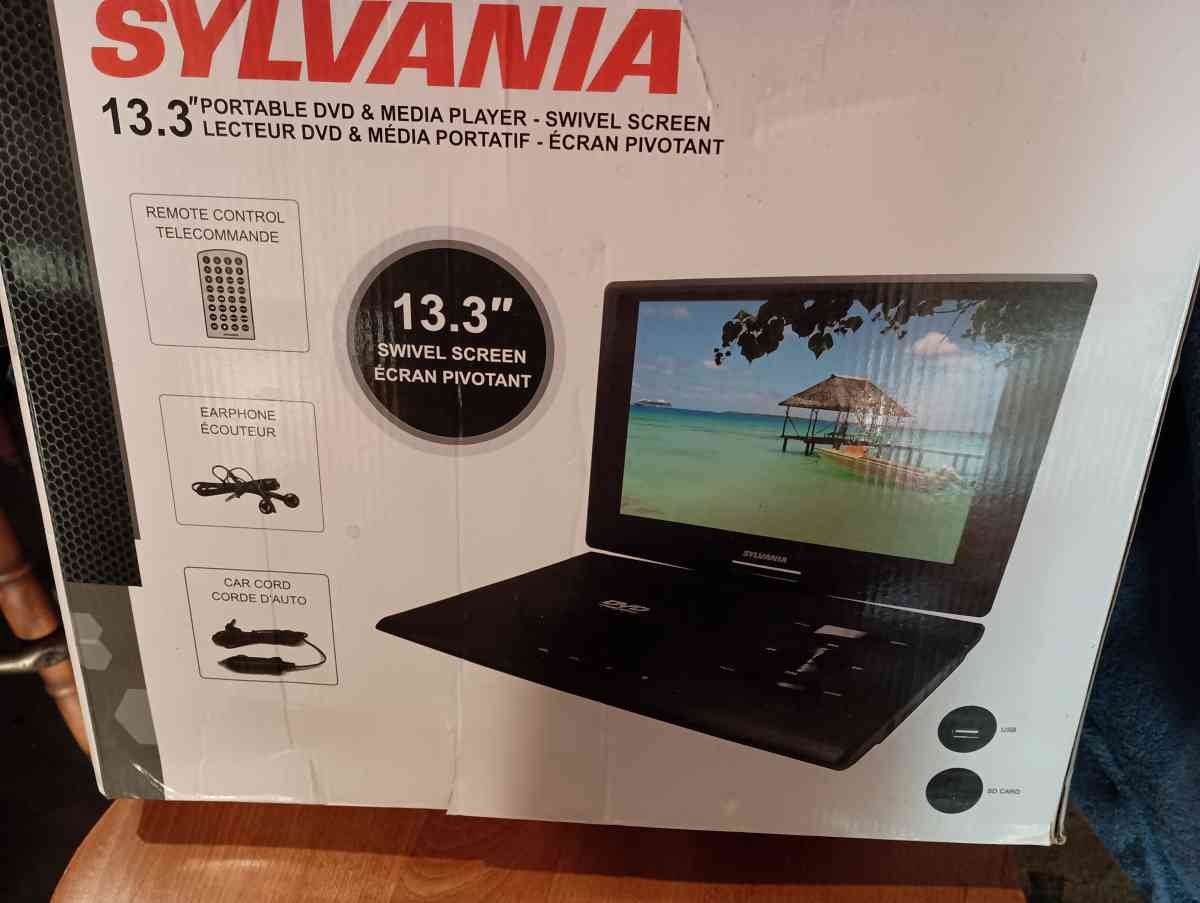 Sylvania SDVD portable player