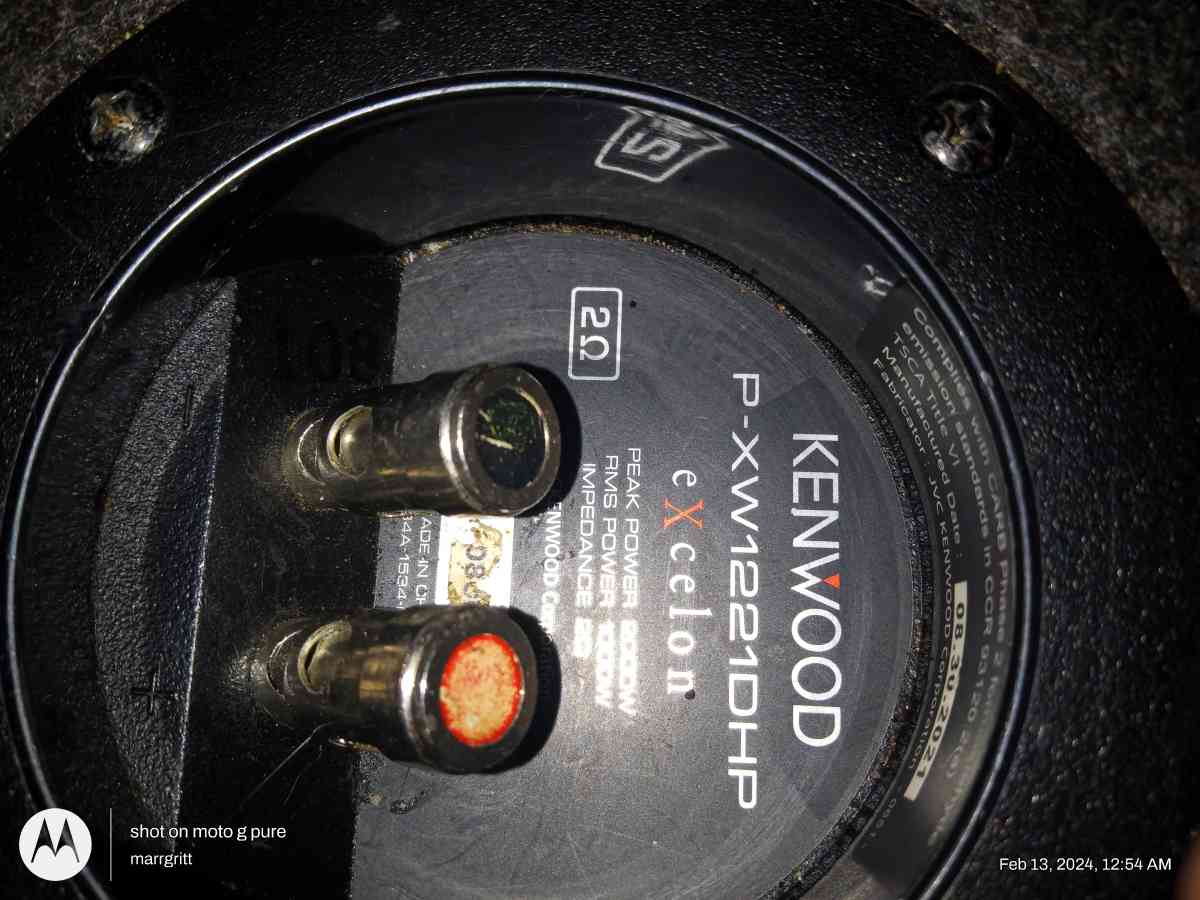 2 12inch Kenwood Speakersand Power Acoustic amp