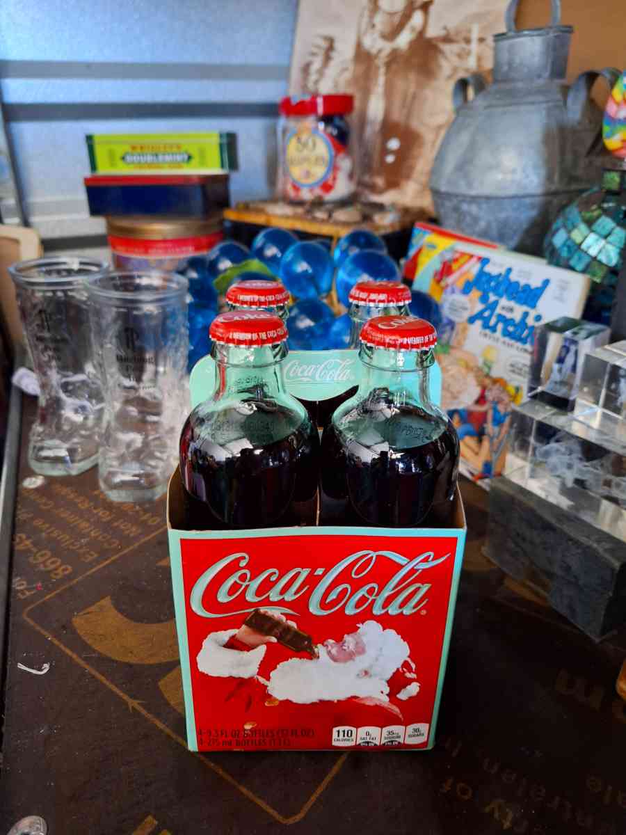 Coke a cola bottles
