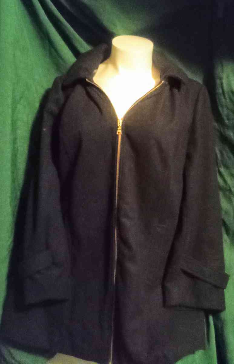 Catherines 2X Detachable Hooded Black Coat