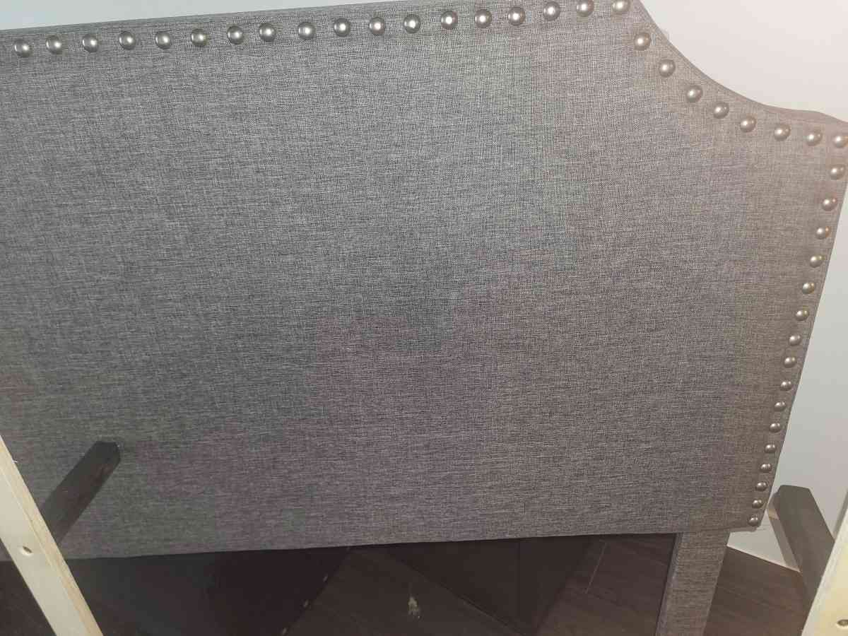 I am selling a Gray Queen Headboard and footboard bedframe