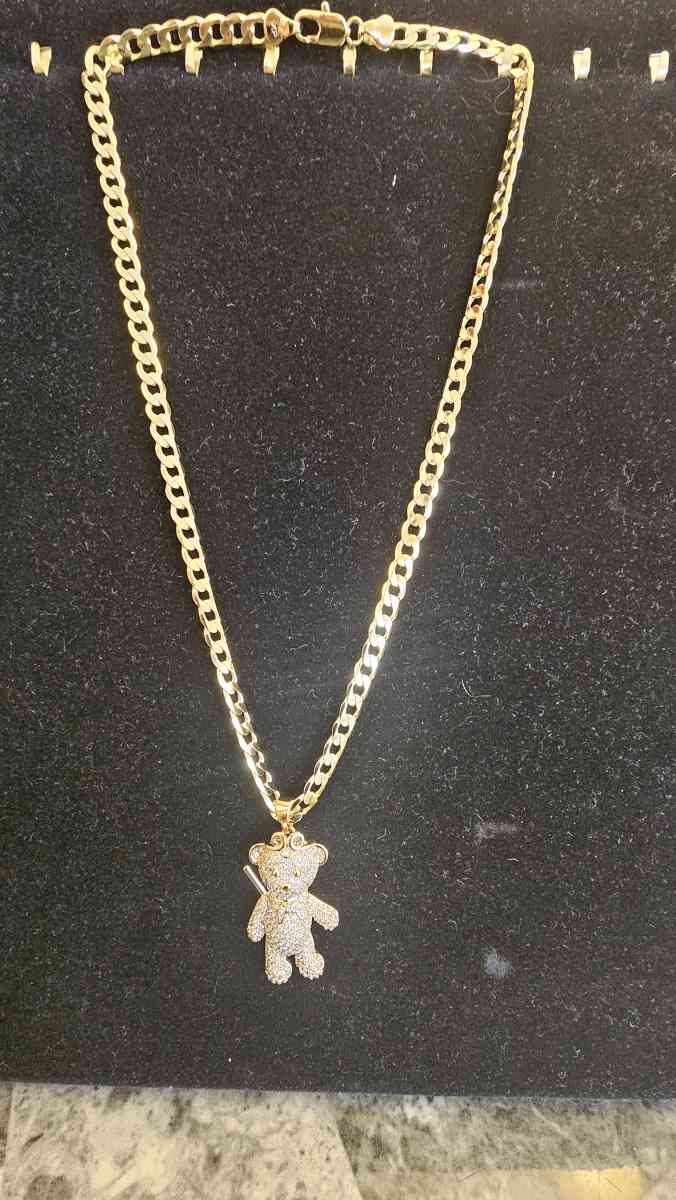 neckless with pedant 19 inch