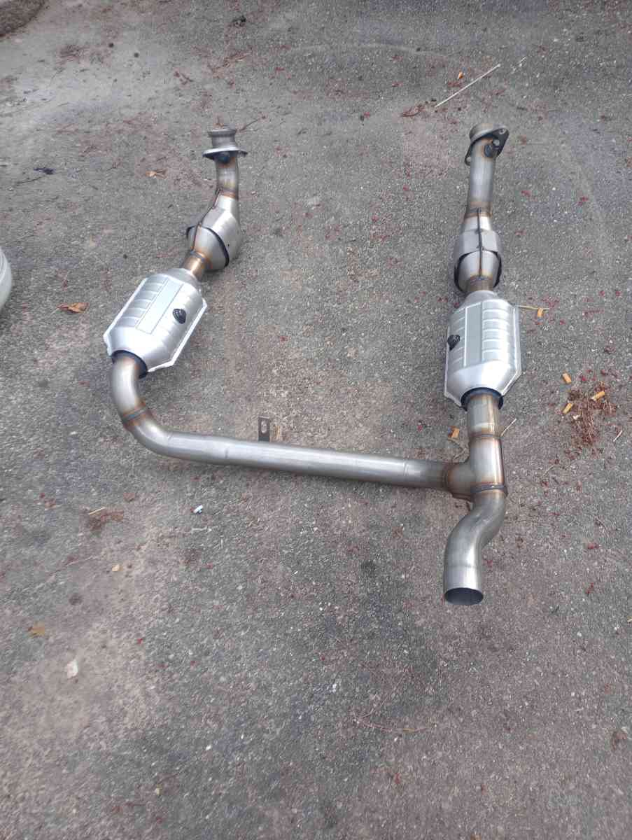 exhaust for 2003 Ford f150 from manifold to flange complete