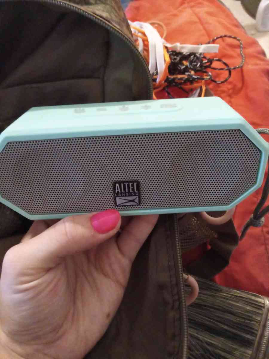 brand new Bluetooth speaker