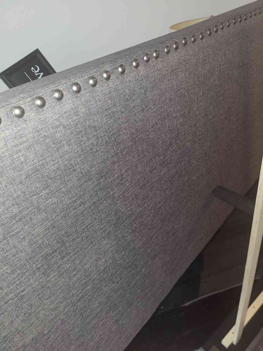 I am selling a Gray Queen Headboard and footboard bedframe
