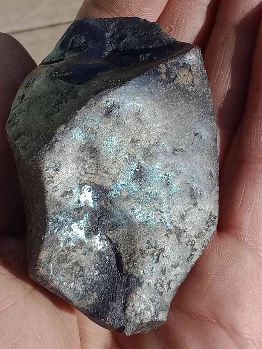 some kind of of with Gold in it maybe peacock ore