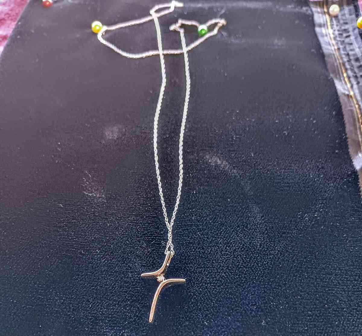 Brand new  sterling silver cross necklace