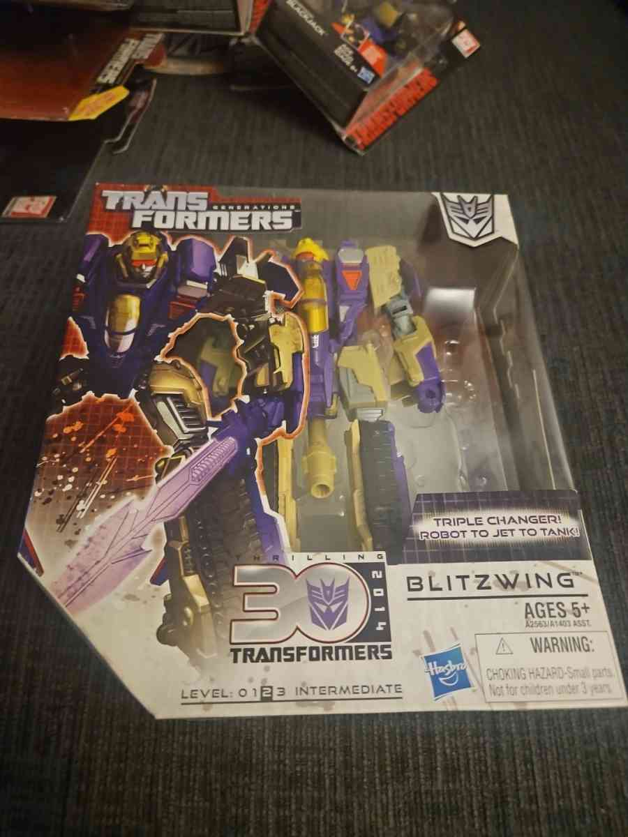 Transformers Generations Blitzwing