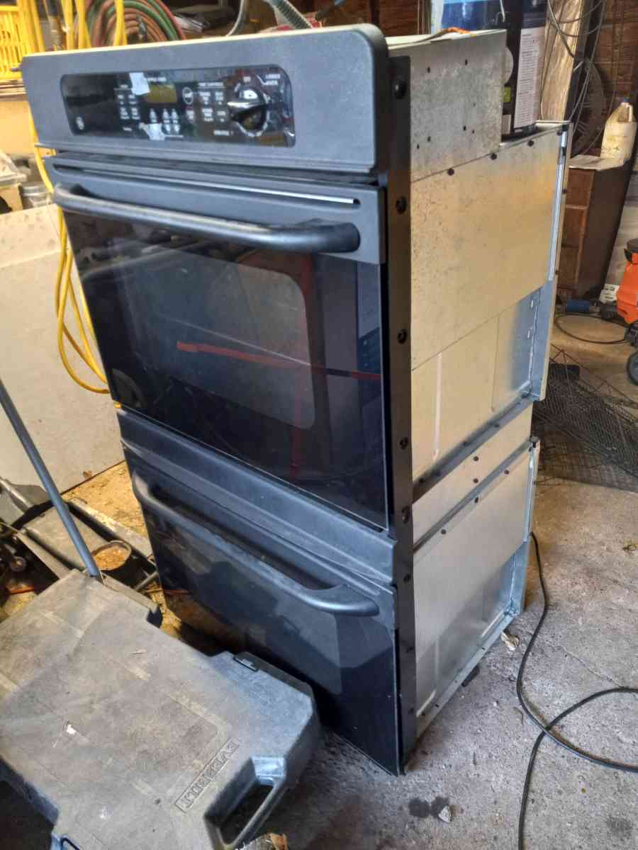 30  GE Electric Stacked range ovens