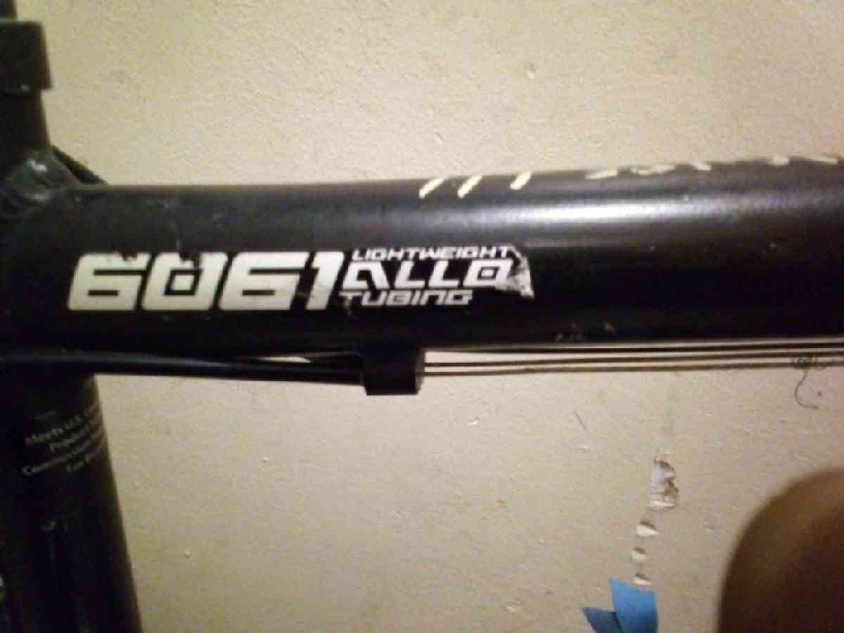 Genesis mountain bike 29in