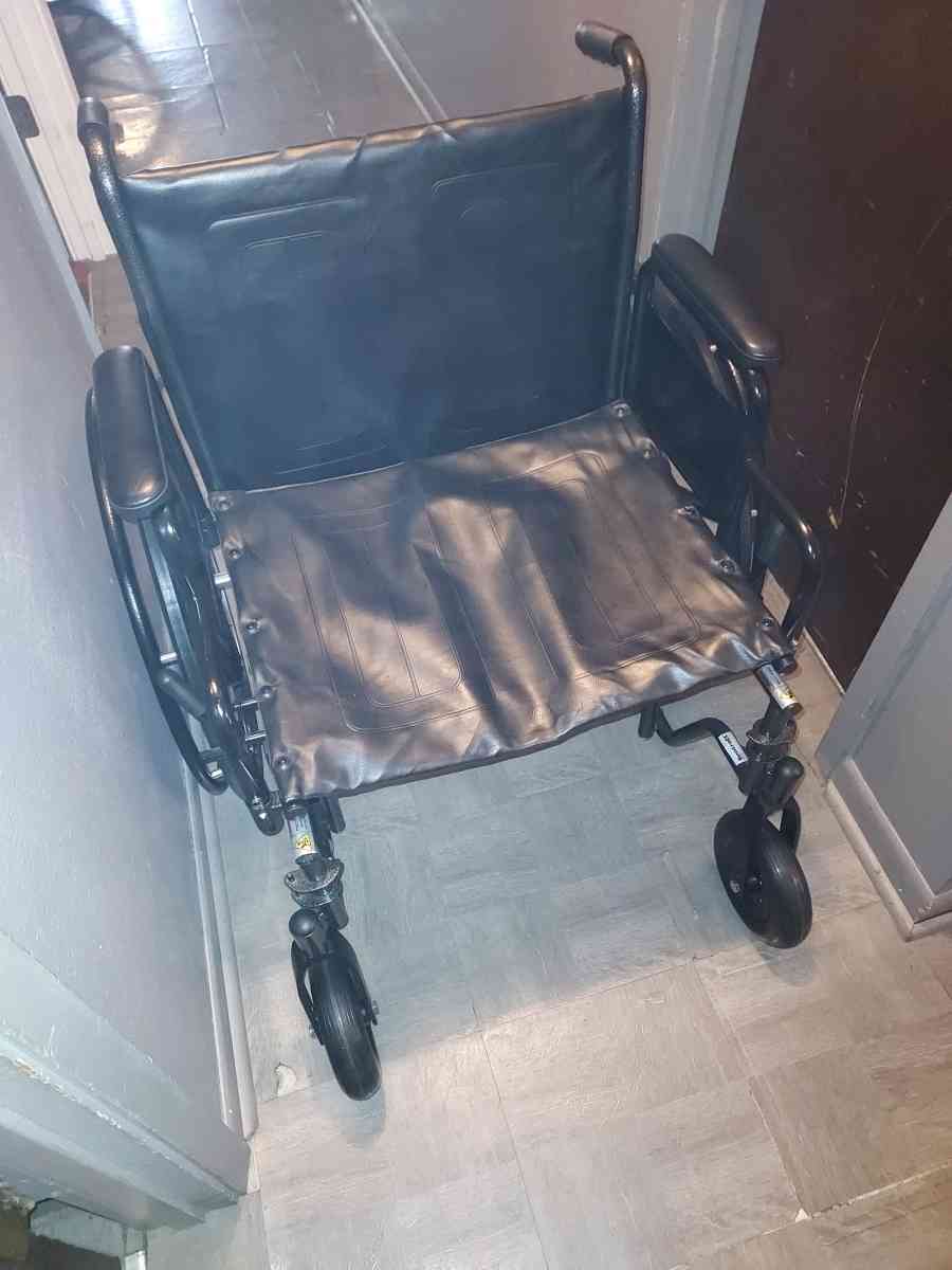 Extra large wheelchair
