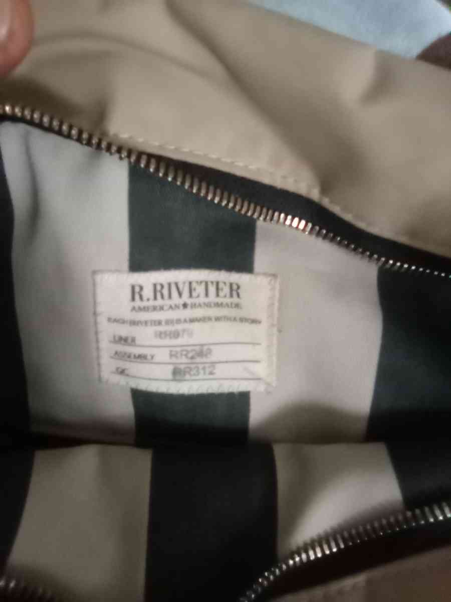 R RIVETER bag