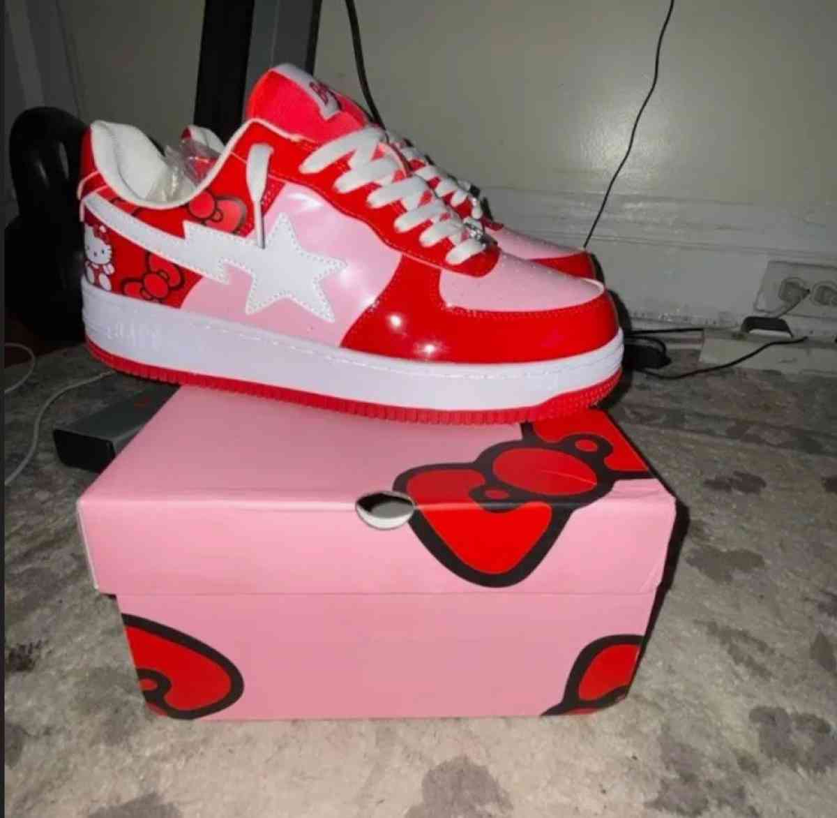 limited edition hello kitty shoes