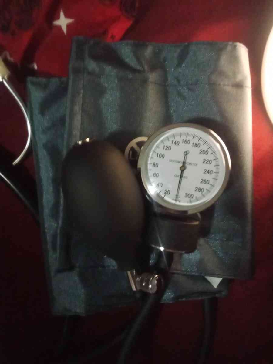 ADC Blood Pressure Cup and MDF instruments Stethoscope