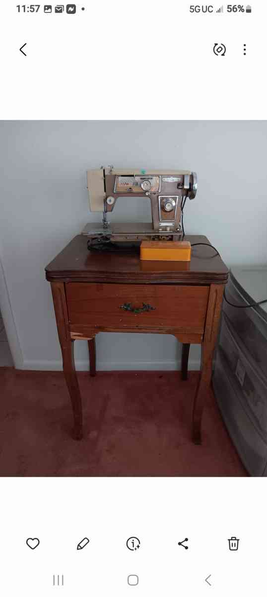 Dress Maker Sewing Machine