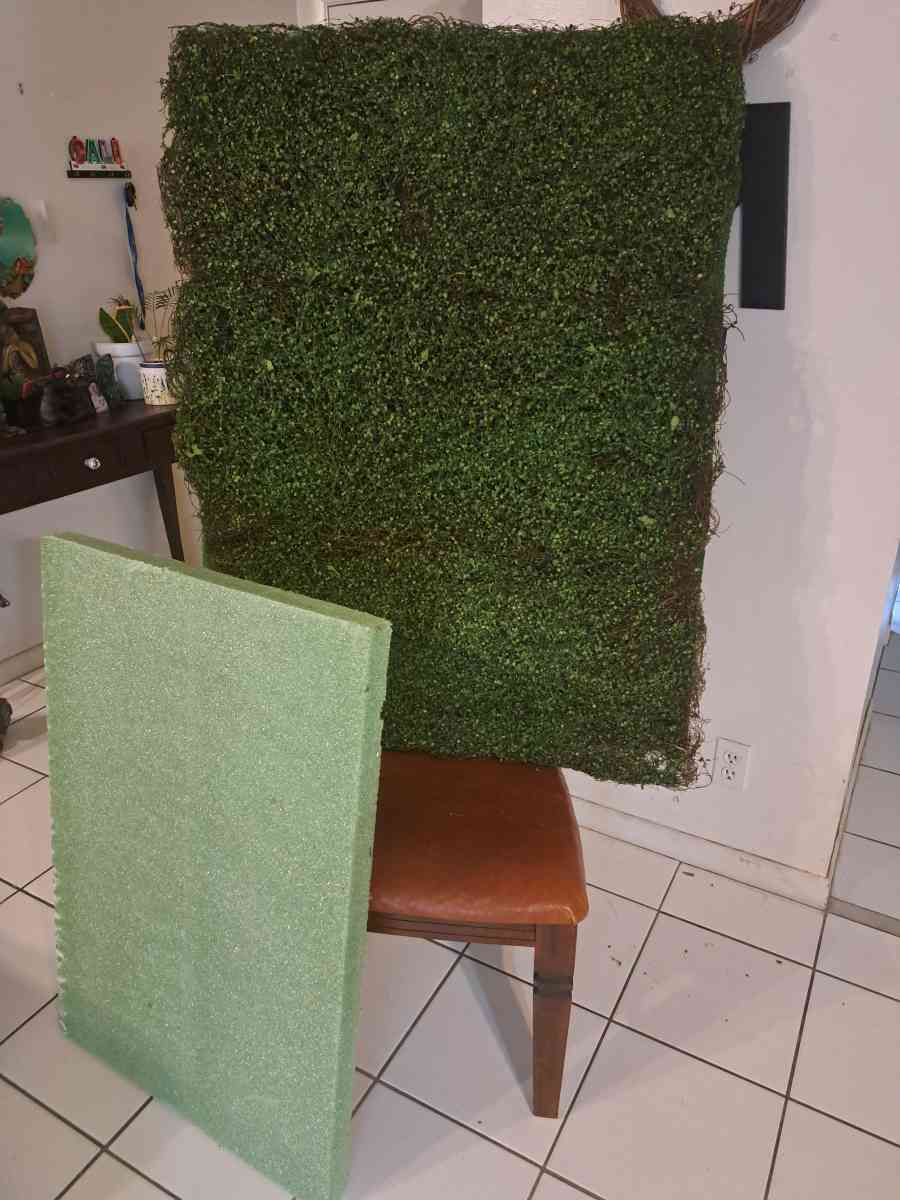 Artificial fake Grass wall decor stand