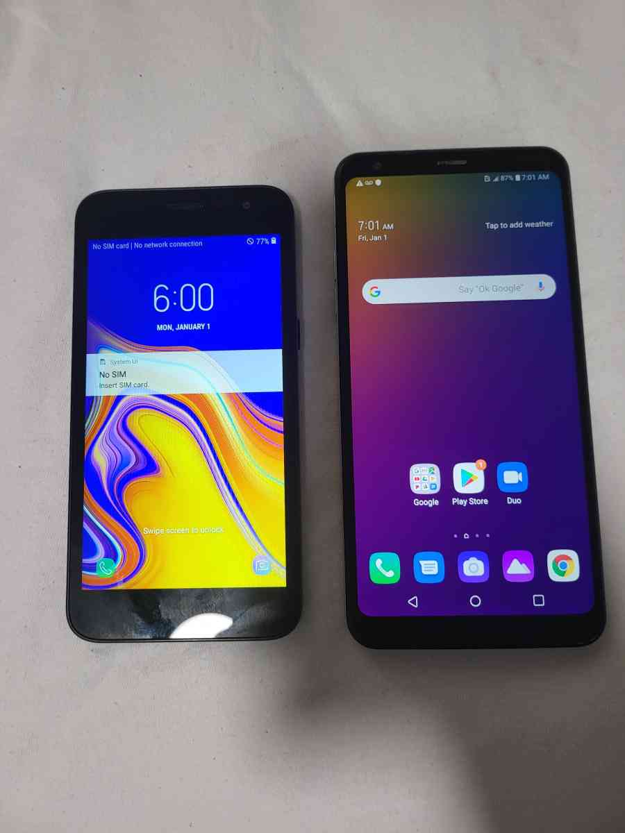 2 smartphones
