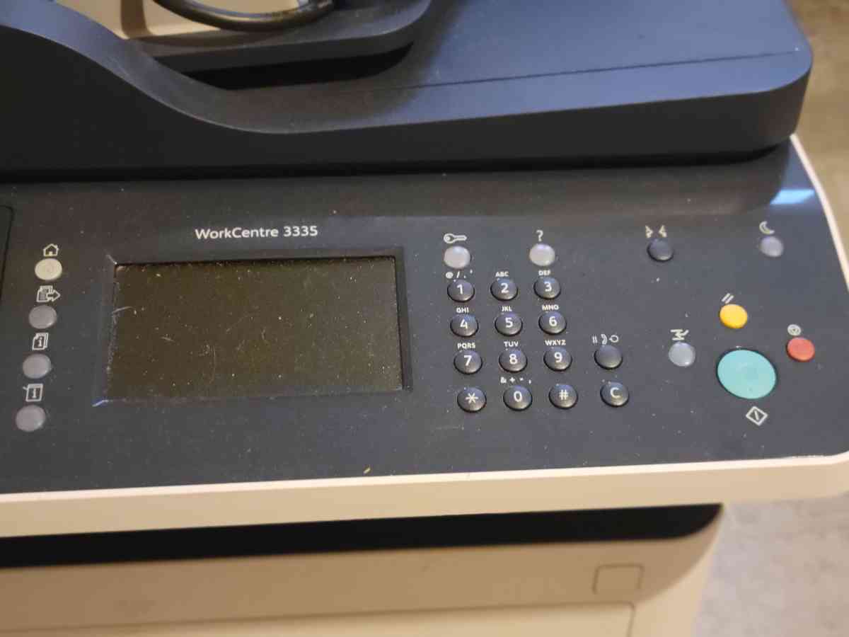 Xerox printer w 2 new cartridges