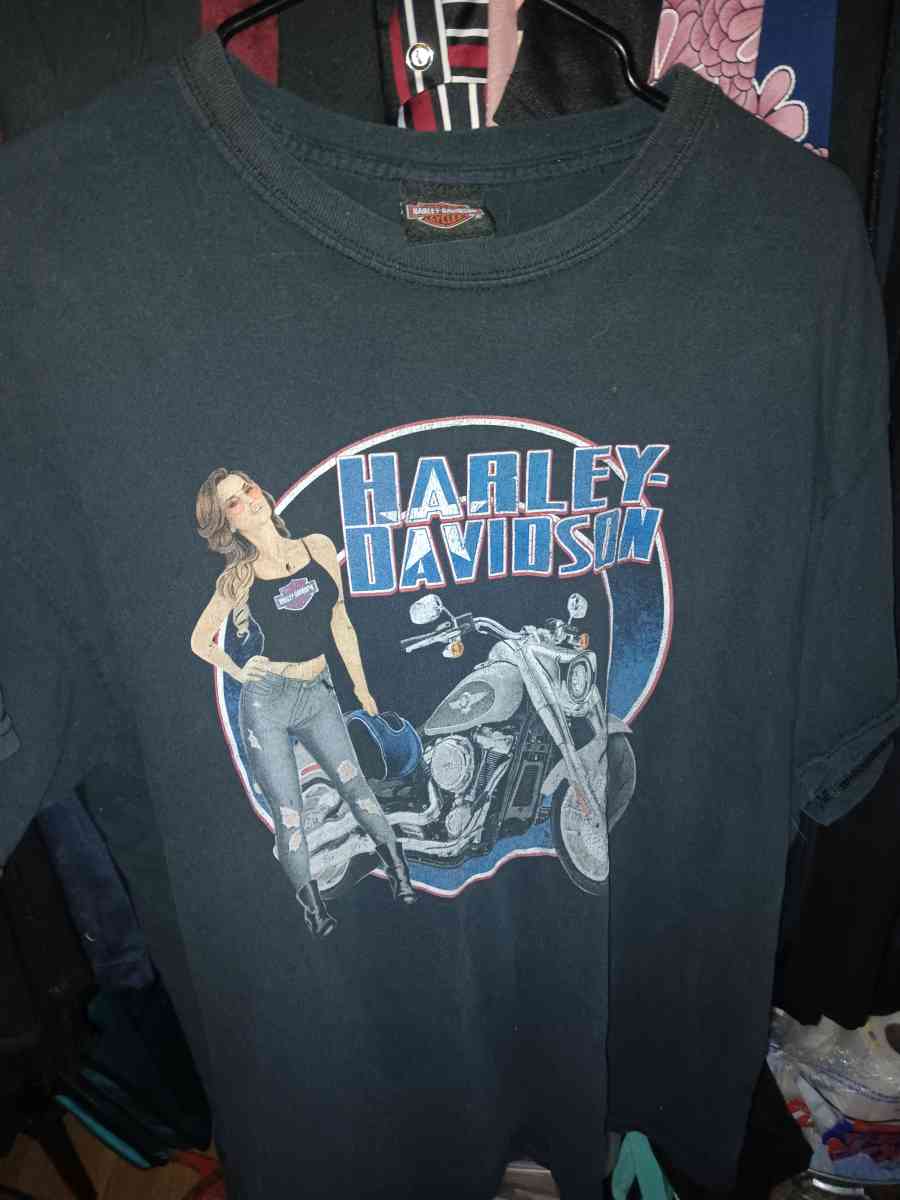 collectible mens HarleyDavidson tshirt extra large must pick
