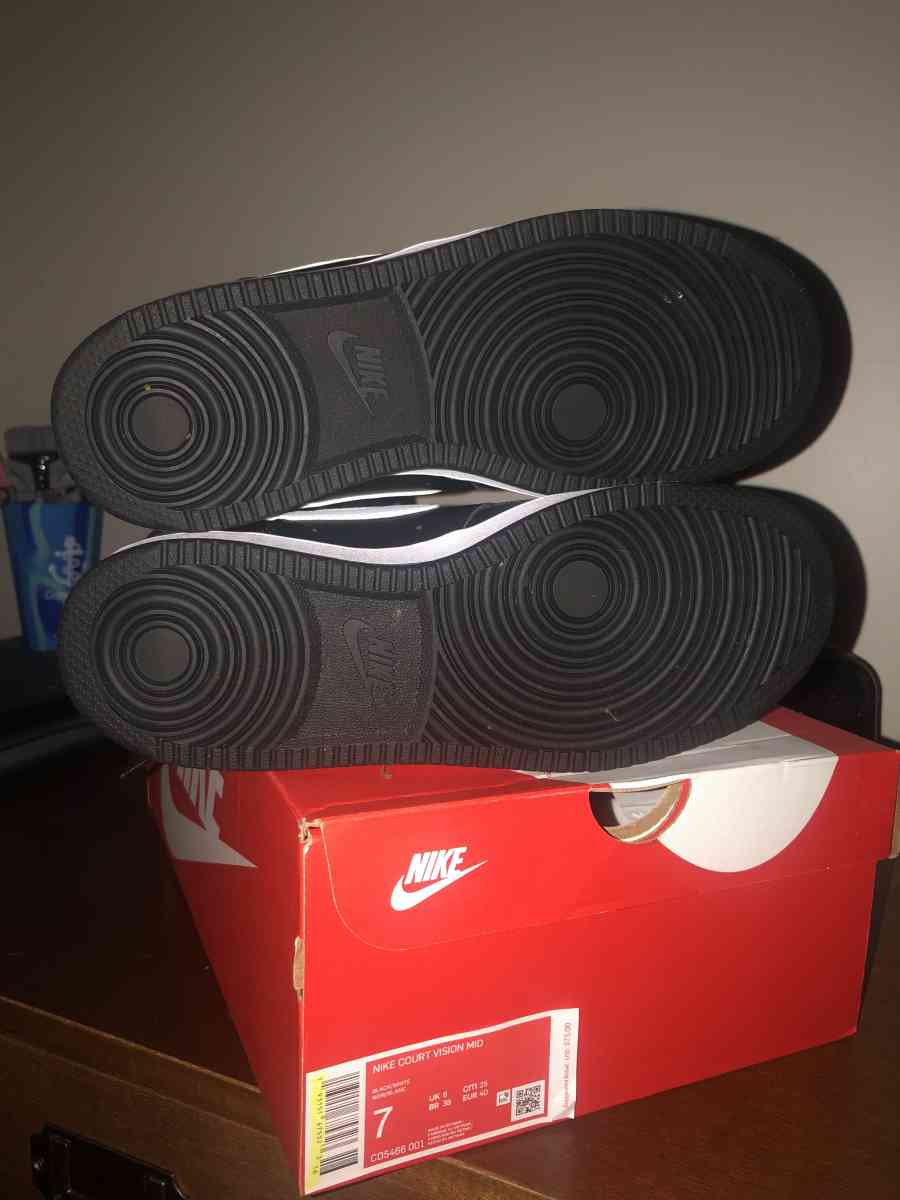 Nike  Brand new