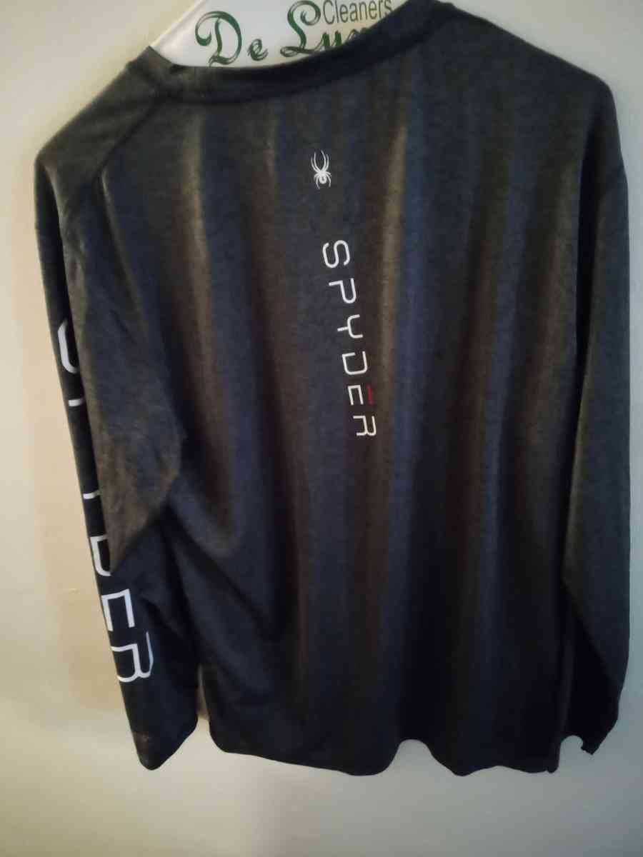 l sell the set of 6 sweatshirts size large new size large