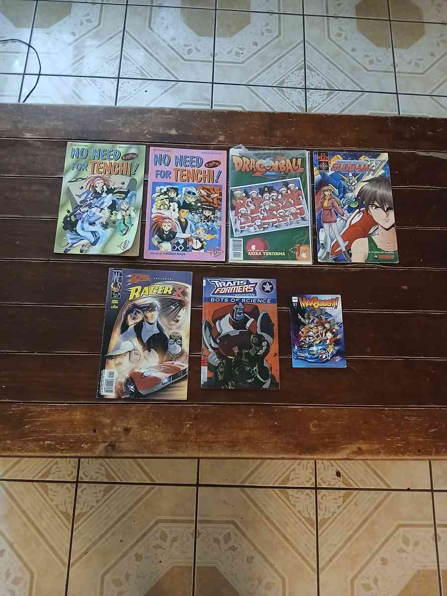 Lot Of 7 Manga Comic Books