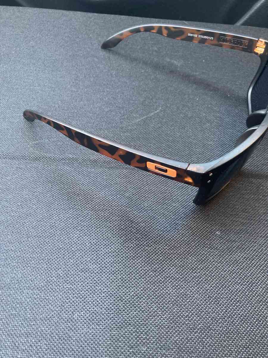 Holbrook Oakley Sunglasses
