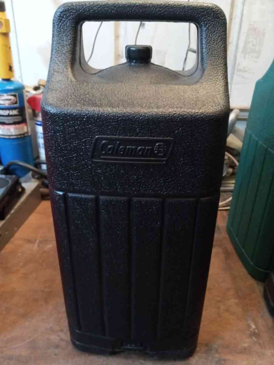 3 vintage Coleman lanterns - Twin Falls, Idaho - FleaMarketBay