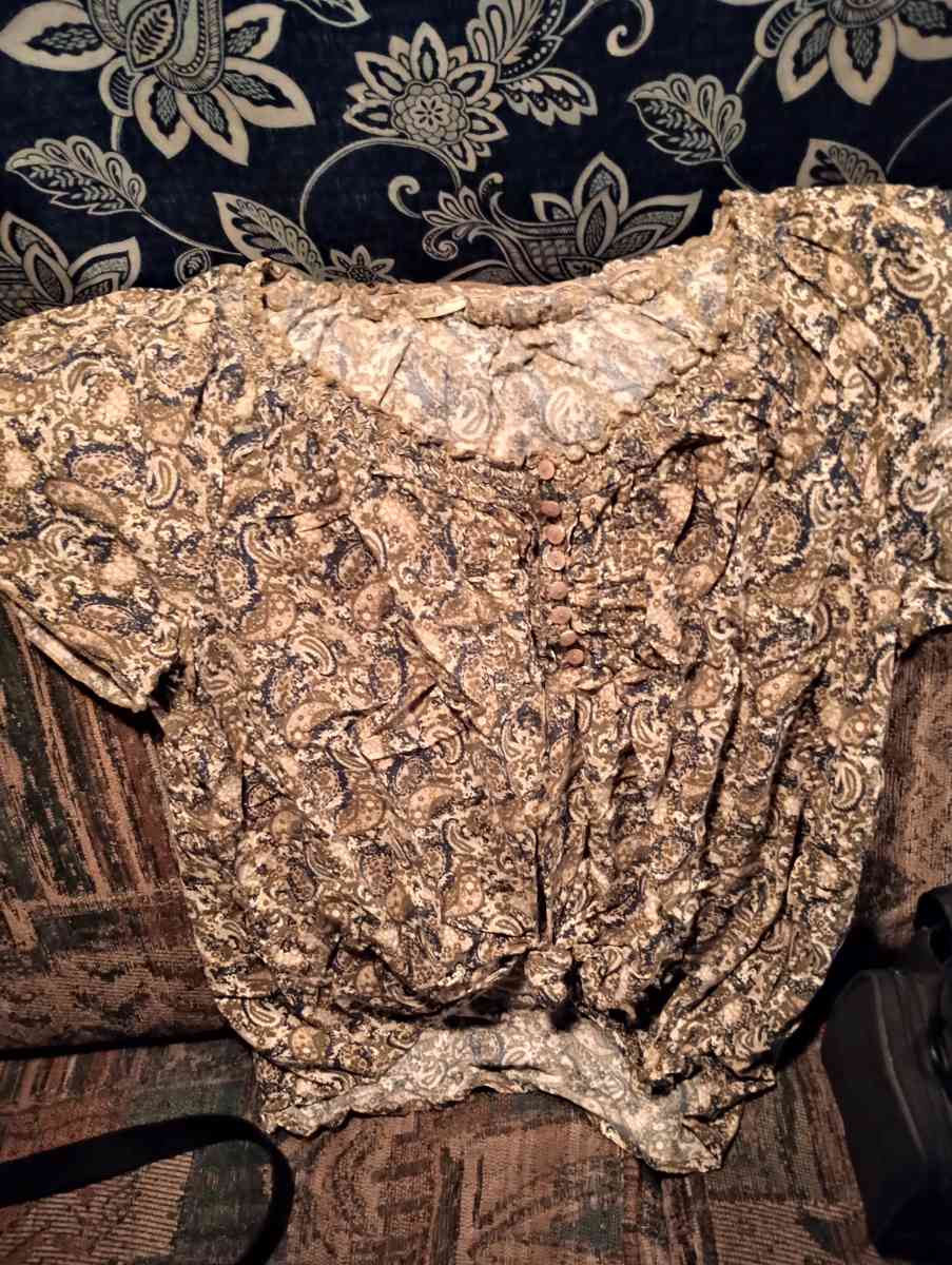 womens shirts an tank tops